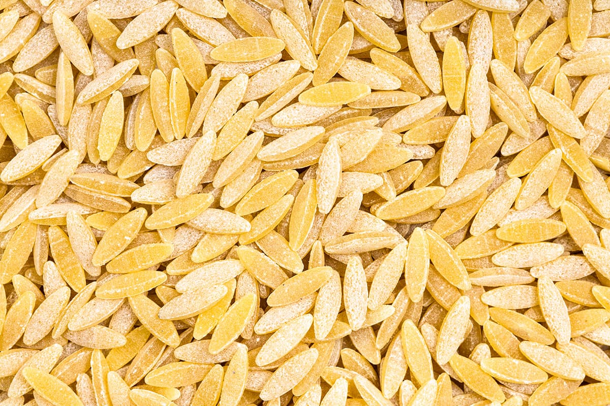 Wat is orzo en is het gezonder dan rijst? SmaakvolNH Wat is orzo en is het gezonder dan rijst? SmaakvolNH