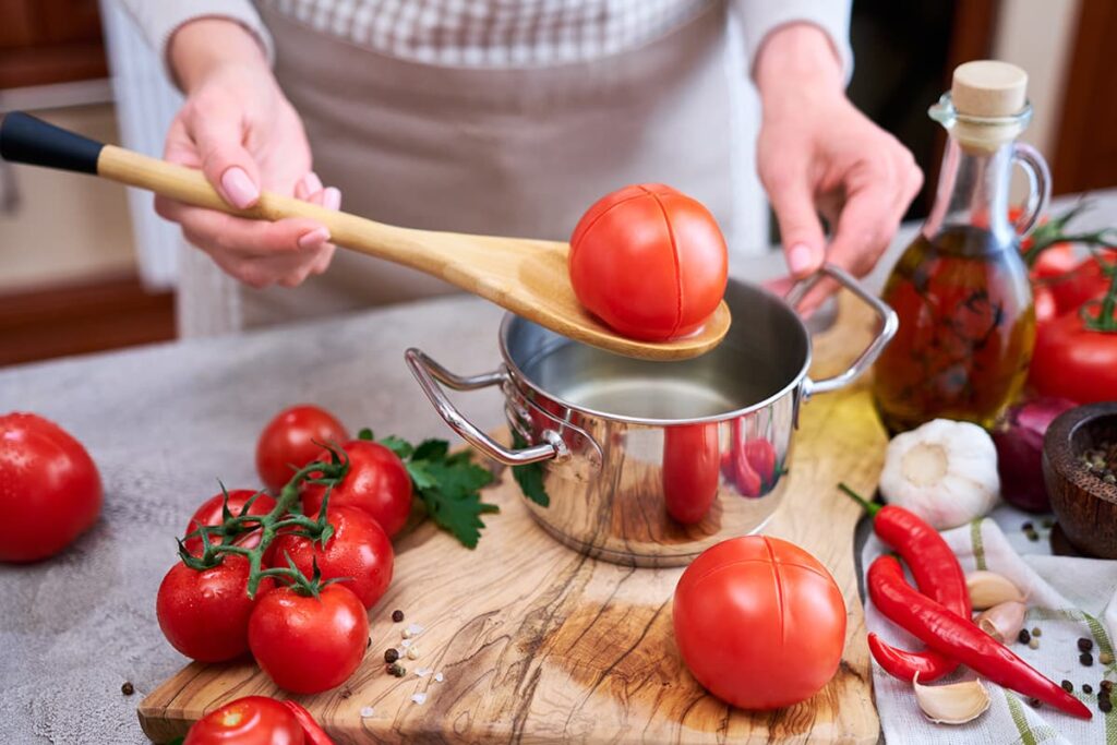 zelf pastasaus maken van verse tomaten