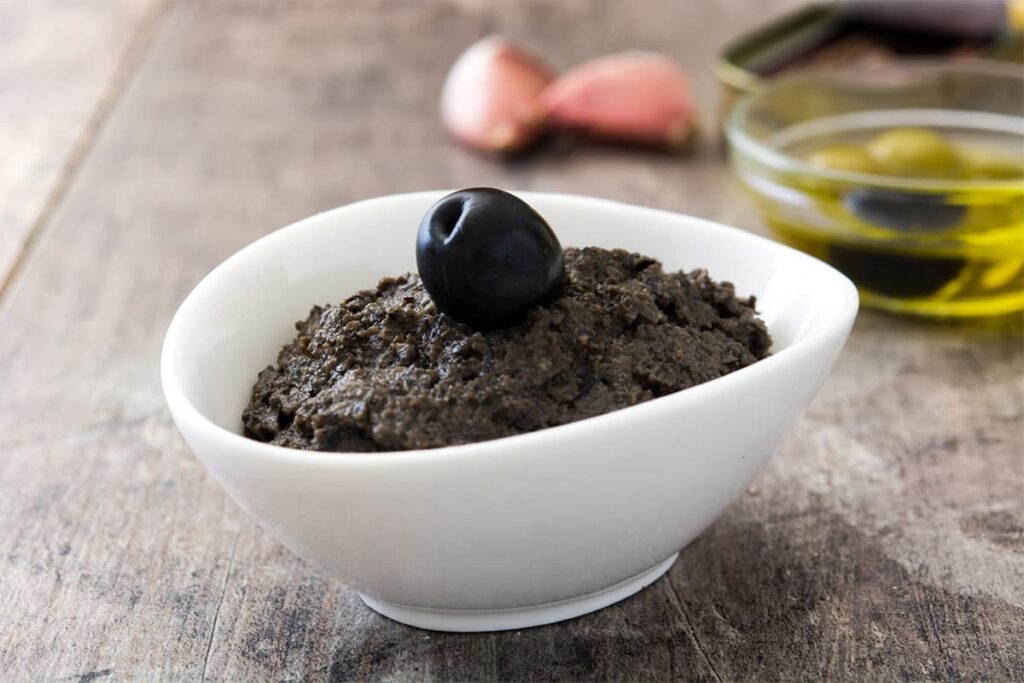 Zwarte olijven tapenade