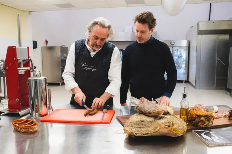 Worst breiden in de nieuwe werkplek van Hans Cordemeijer 768x512