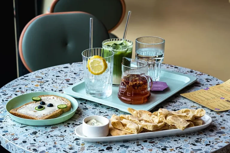 Heerlijke gerechten op de menukaart bij Bliss kidscafe 768x512