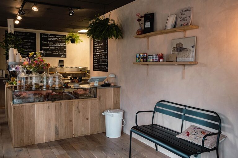 Zelfgemaakt interieur door eigenaresse Sterre min 768x512