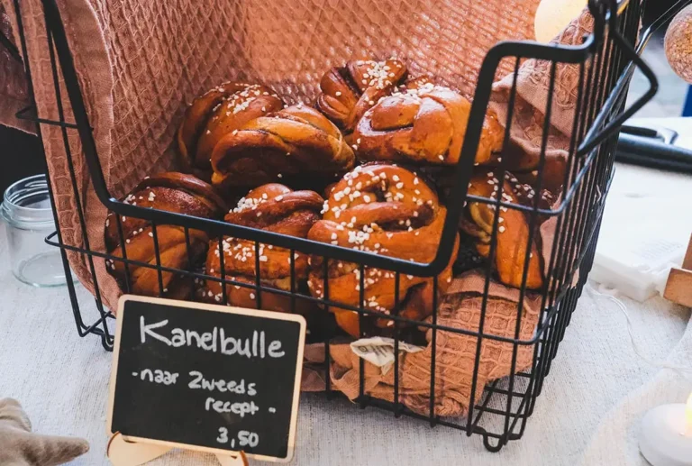 Kaneel bollen van Thors Bakery 768x517