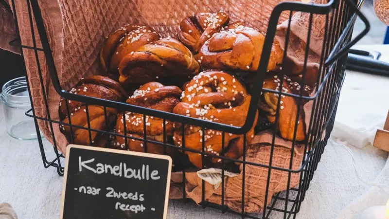 Kaneel bollen van Thors Bakery 800x450