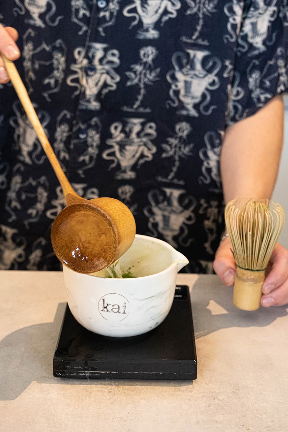 Matcha gemaakt op ceremoniele wijze