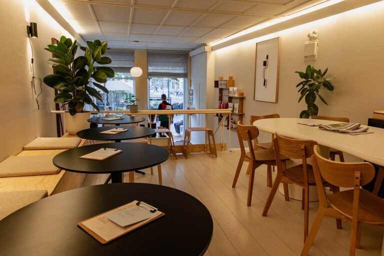 De huiskamer van FOLK specialty coffee 768x512